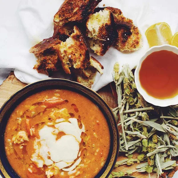 Tomato Orzo Soup with Bread